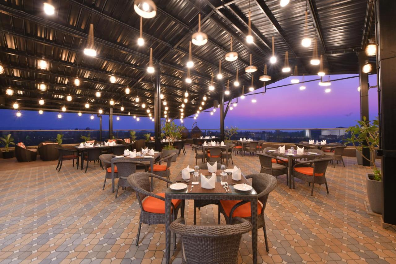 The Fern Habitat, Candolim, Goa Екстер'єр фото